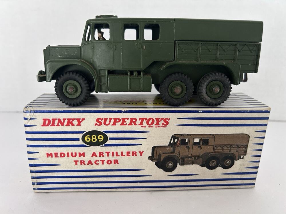 Vintage Dinky Supertoys 689 Medium Artillery Tractor Original Box Near Mint